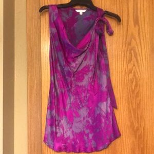 Cabi size medium Fuschia print with tie side tank.